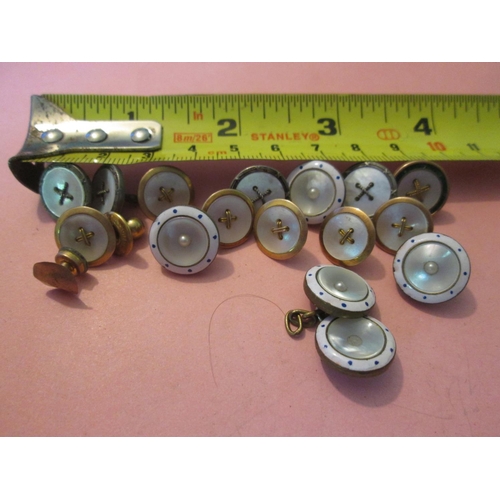 122 - Assorted studs and buttons : enamelled , rolled gold, 1 x 9ct gold, mother of pearl etc