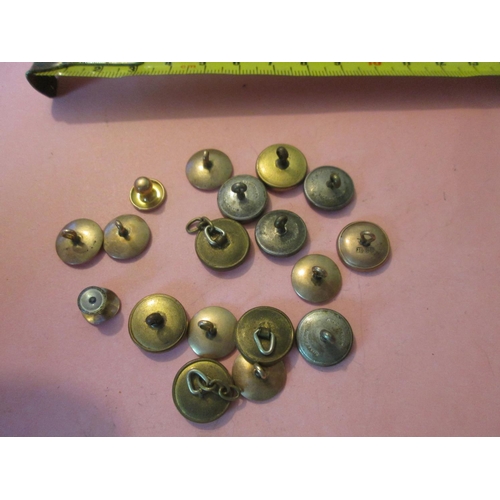 122 - Assorted studs and buttons : enamelled , rolled gold, 1 x 9ct gold, mother of pearl etc