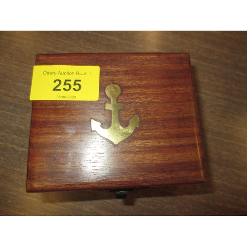 255 - Antique style compass in hardwood box