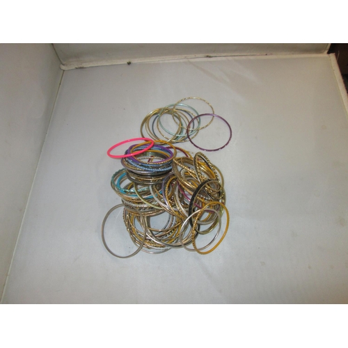 297 - Costume jewellery : Bag of bangles and bracelets