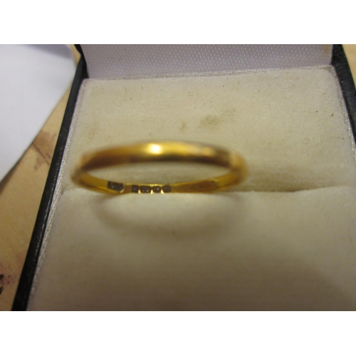 471 - 22 ct gold wedding band, size M (52), 1.6 g