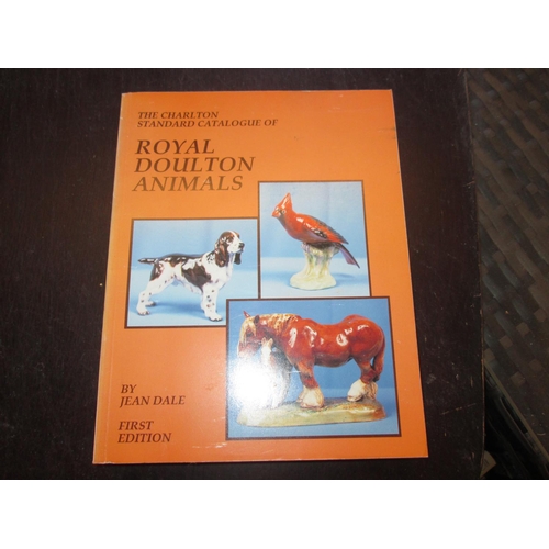 34 - Single Volume : Royal Doulton Animals