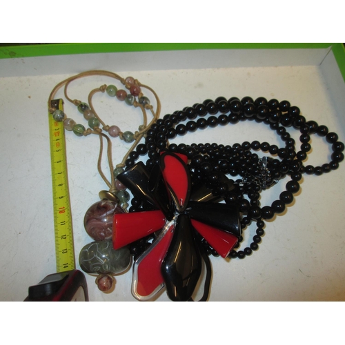 64 - 2 x necklaces