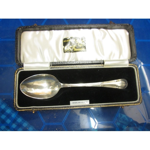 90 - Silver Christening tea spoon in presentation case Birm. 1938 Arthur Price & Co Ltd 28 g
