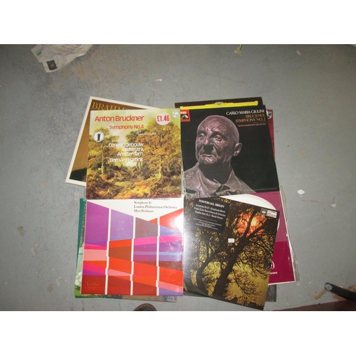 450 - Assorted classical vinyl records