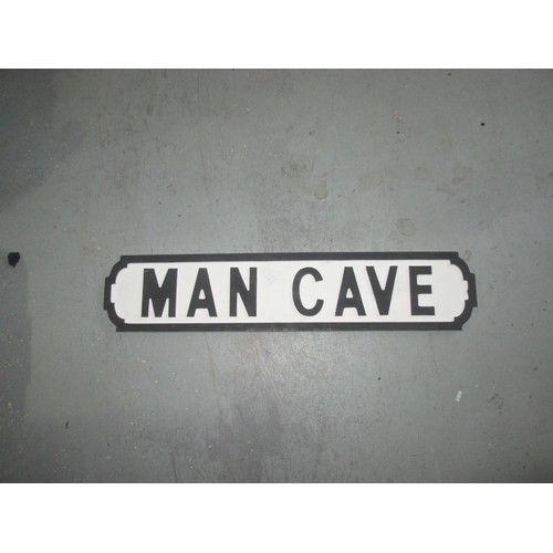 117 - Wooden street sign : Man cave