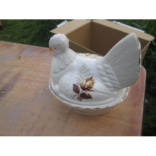 44 - Kernewek Goonhavern Pottery chicken tureen and cover