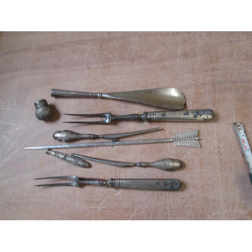 59 - Odd silver handle items