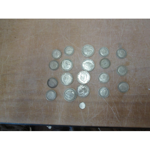 105 - Coins : A Half Florins, 7 x Florins, 11 x Shillings & 17 Sixpences , all pre 1947