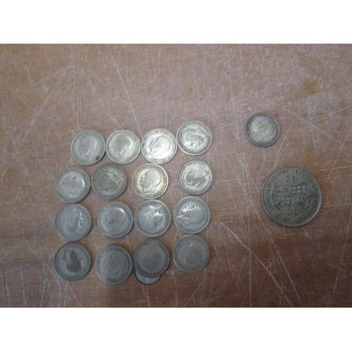 105 - Coins : A Half Florins, 7 x Florins, 11 x Shillings & 17 Sixpences , all pre 1947