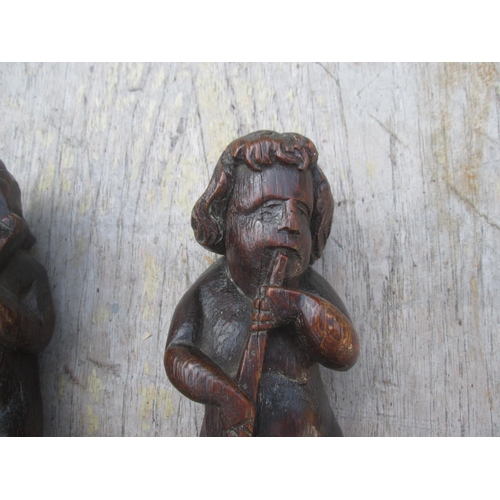 270 - Pair of late 17th / early 18th century carved oak cherub finials, probably from a church screen 30 c... 