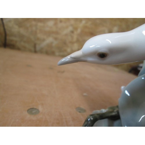 408 - Lladro bird, beak restored