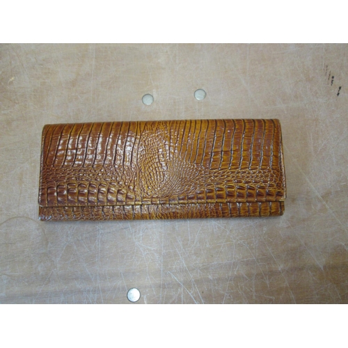 485 - Crocodile leather handbag