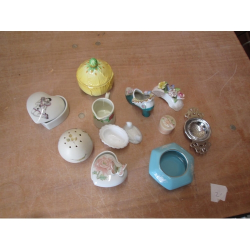 50 - Assorted decorated china