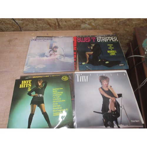 71 - 10 x vinyl records, some 1980s & Blues for a Stripper by Mundell Lowe