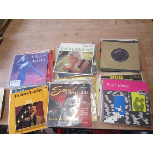 124 - Various EPs from the 1960s onwards, with some empty EP cases (not photographed to avoid confusion)