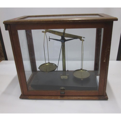255 - Vintage laboratory  / chemists scales in glass case