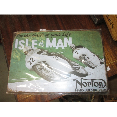 487 - Painted vintage style advertising sign : Isle of Man TT 20 cms x 30 cms