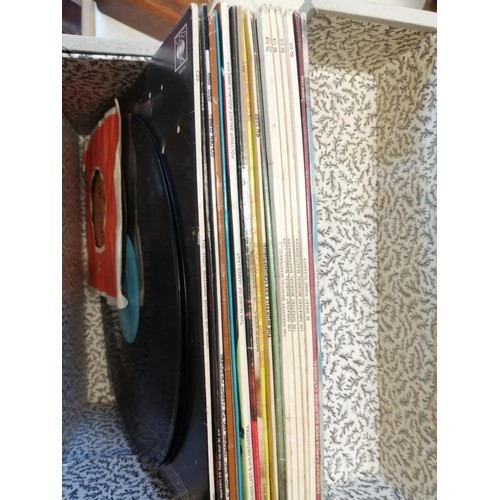 108 - Box of records : easy listening and classical