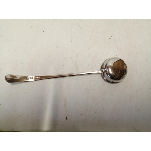 115 - Silver ladle London 1820 Thomas Wallis 17 g