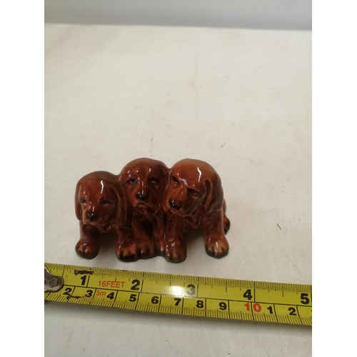 178 - Beswick figure of a dog : Three puppies gloss glaze in good order