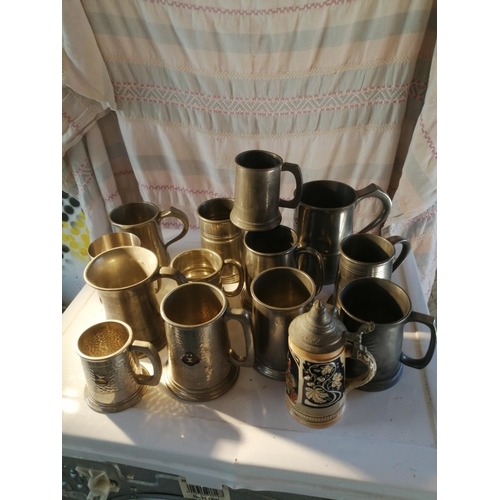 198 - Large collection of vintage pewter and metal tankards, 2 x shipping interest, 2 x glass bottom adver... 