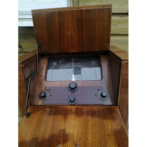 359 - Vintage floor standing model walnut case radio