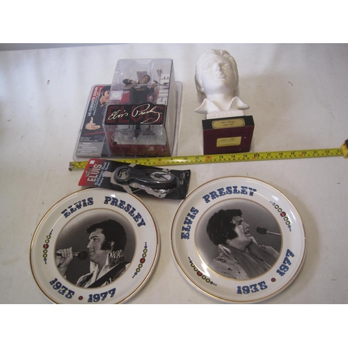 455 - Elvis memorabilia : pottery bust, 2 x plates, bottle opener & boxed sealed figure