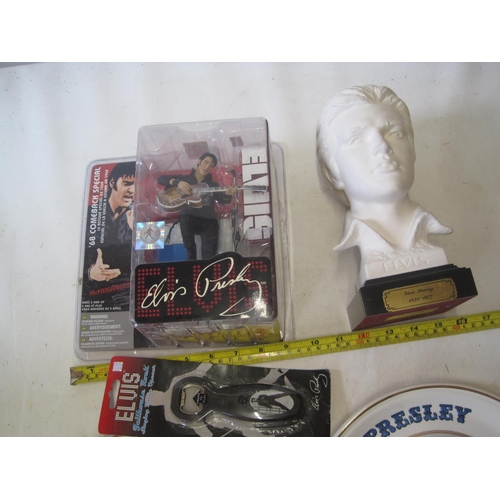 455 - Elvis memorabilia : pottery bust, 2 x plates, bottle opener & boxed sealed figure