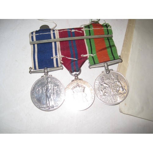 498 - Medals : medal group awarded to Constable James W Manser including Defence medal, 1953 Coronation me... 