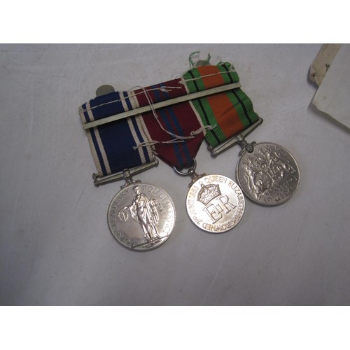 498 - Medals : medal group awarded to Constable James W Manser including Defence medal, 1953 Coronation me... 