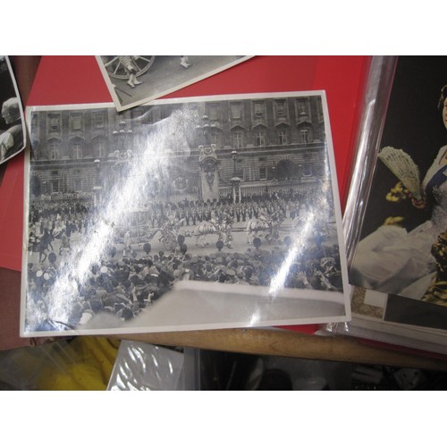 500 - 2 x albums of black and white photographs of the royal family dating from 1945 onwards, varying size... 