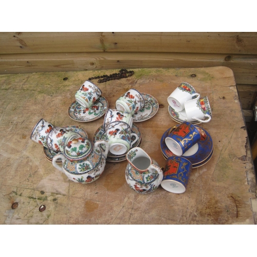 504 - Assorted parted coffee ware, 2 x Noritake cans included