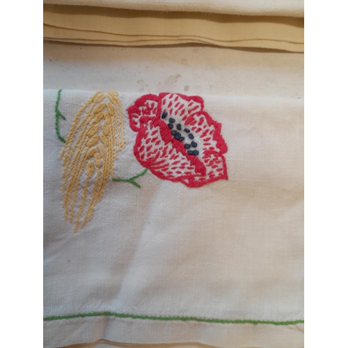 97 - Set of six napkins and linen table cloth with cornflower, poppy and corn embroidered decoration