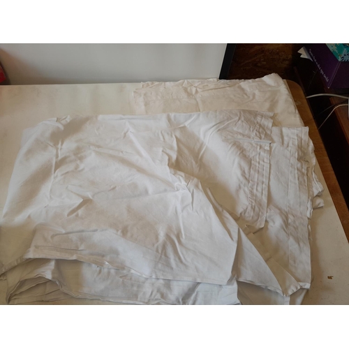 141 - 2 x cotton bedsheets