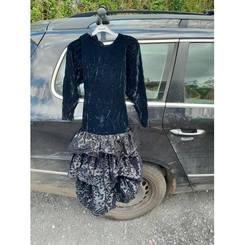 170 - Black velvet dress