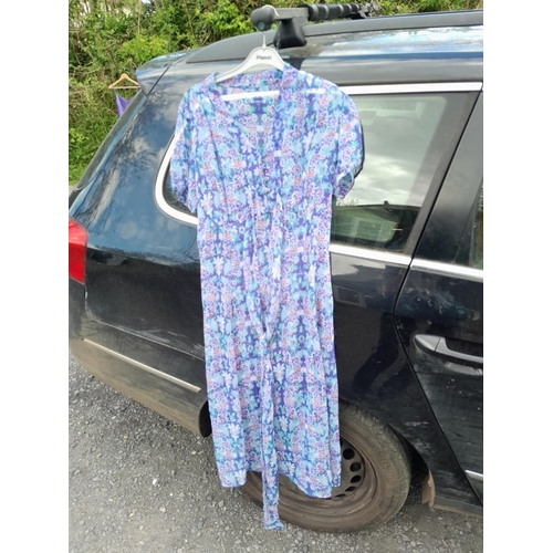 171 - Ladies floral dress