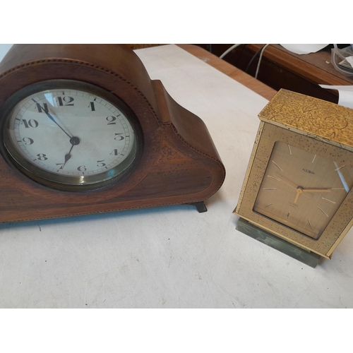 83 - 4 x vintage clocks : bakelite case good movement needs work