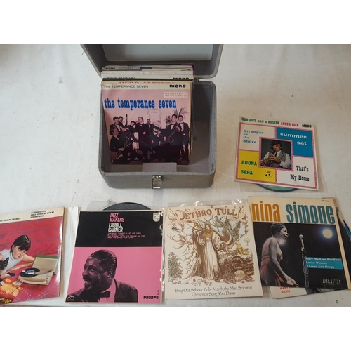 95 - 45's  single vinyl records in carry case : picture discs, EPs, jazz and other themes