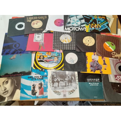 111 - Crate of vinyl 45 singles : 60's - 90' commercial pop