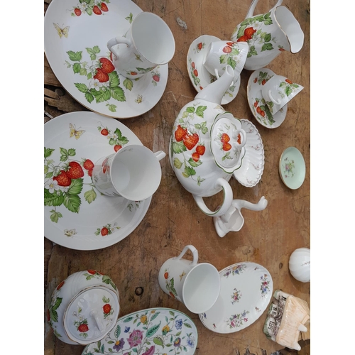 153 - Decorative china : Queens China Virginia Strawberry tea ware. Honiton jug etc.