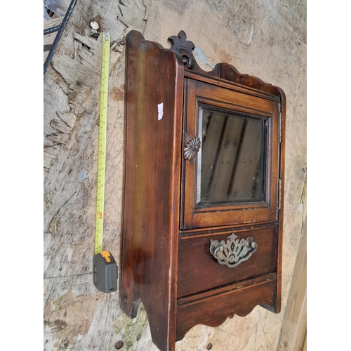 156 - Edwardian mahogany cabinet with bevelled glass front, note light split