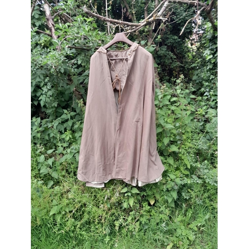 212 - Vintage silk lined wool cape