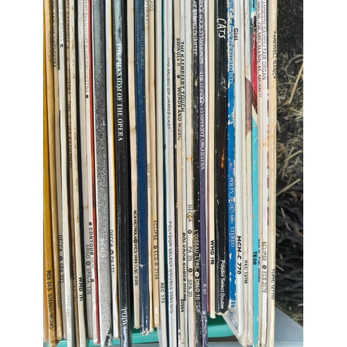 298 - Box of records : easy listening etc