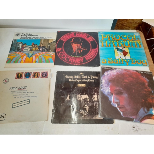 354 - Vinyl record albums : Jethro Tull, Bob Dylan, Neil Young and Focus