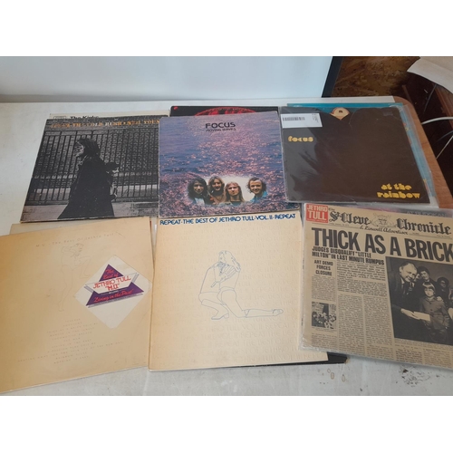 354 - Vinyl record albums : Jethro Tull, Bob Dylan, Neil Young and Focus