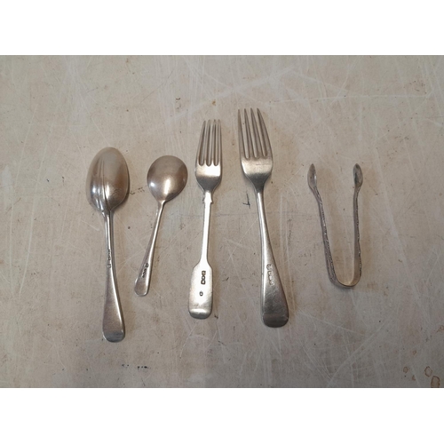 119 - Assorted silver flatware, differing assay, dates and makers 220 g