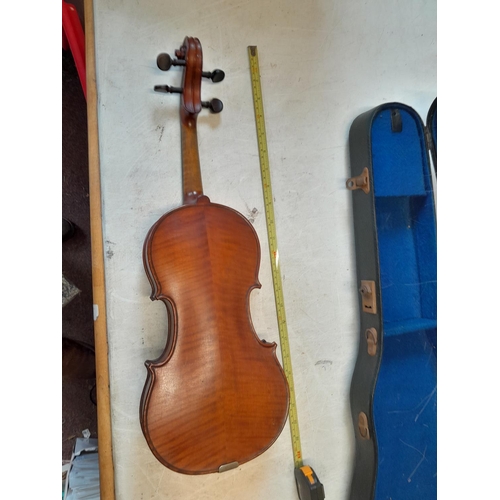 55 - Vintage violin in case, half back model with no makers label, 2 bows both no makers back stamp