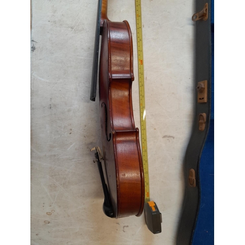 55 - Vintage violin in case, half back model with no makers label, 2 bows both no makers back stamp