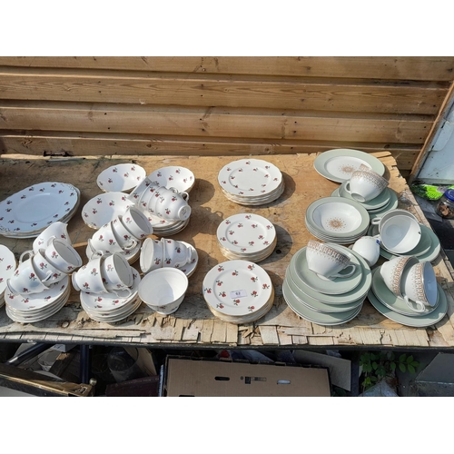 314 - Colclough dinner and teaware & other part teasets